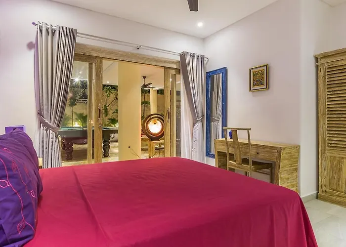 Josefine, 5 Bedroom Pool, Rooftop, Pool Table فيلة *